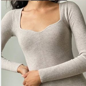 NWOT ARITZIA WILFRED TUSCANY SWEATER, XS, Heather Oatmeal